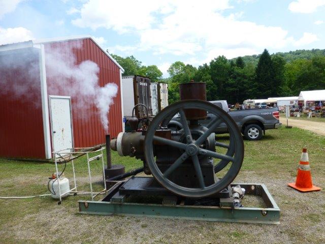 15 hp Mietz and Weiss oil engine