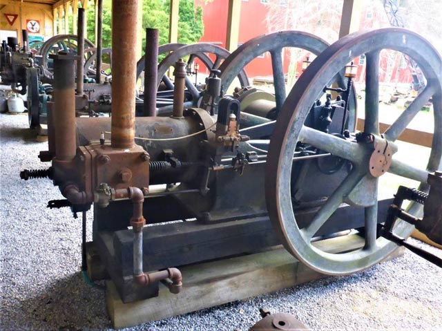Pattin 25 hp Engine