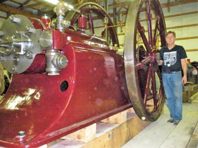 White and Middleton 50 hp Engine