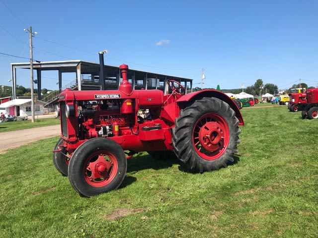 Tractor Display 4