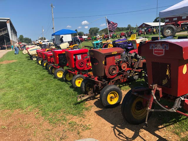 Speedex Tractors