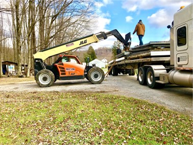 Lifting and Unloading Building